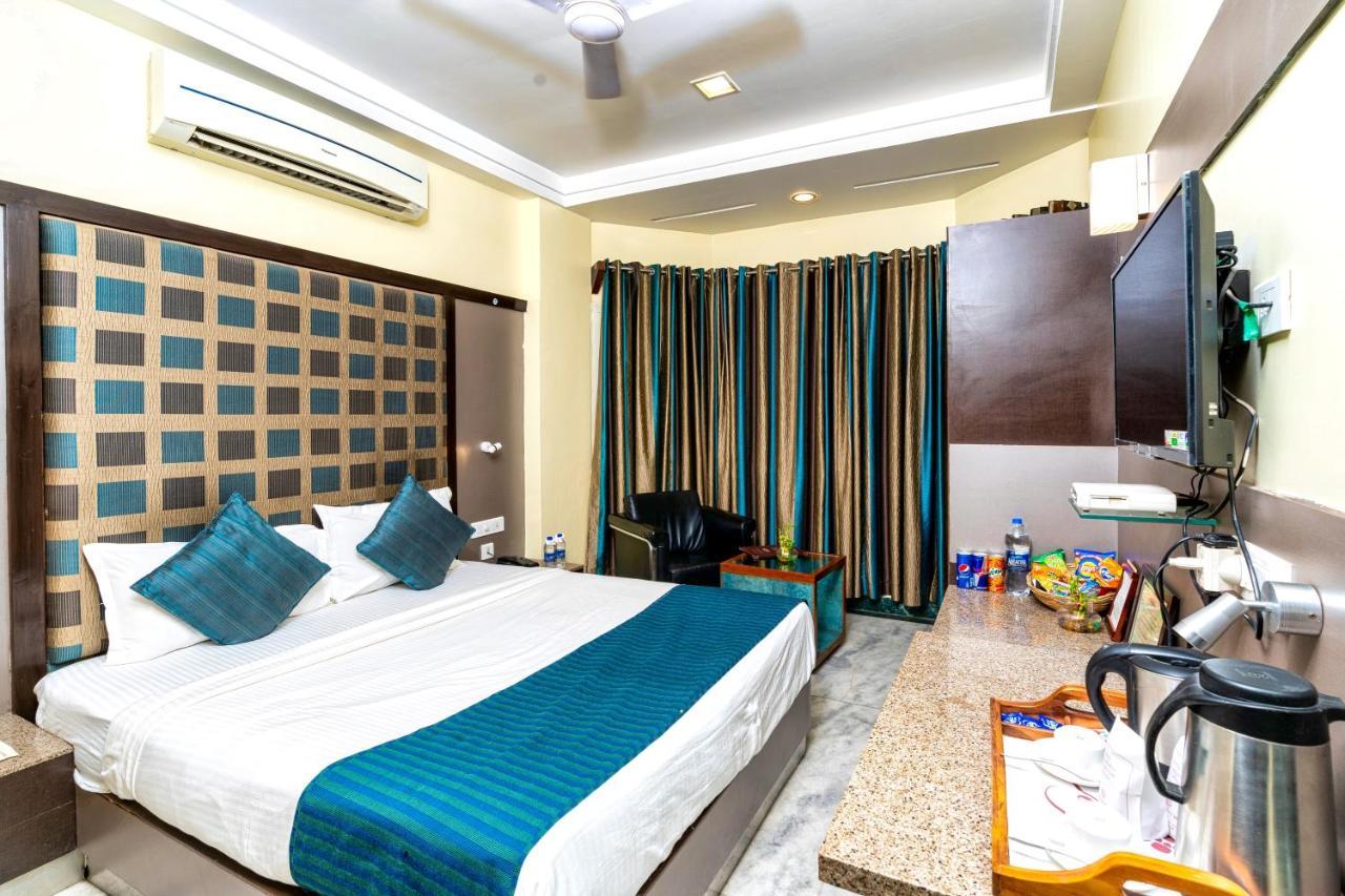 Hotel Dayal Udaipur Exteriör bild