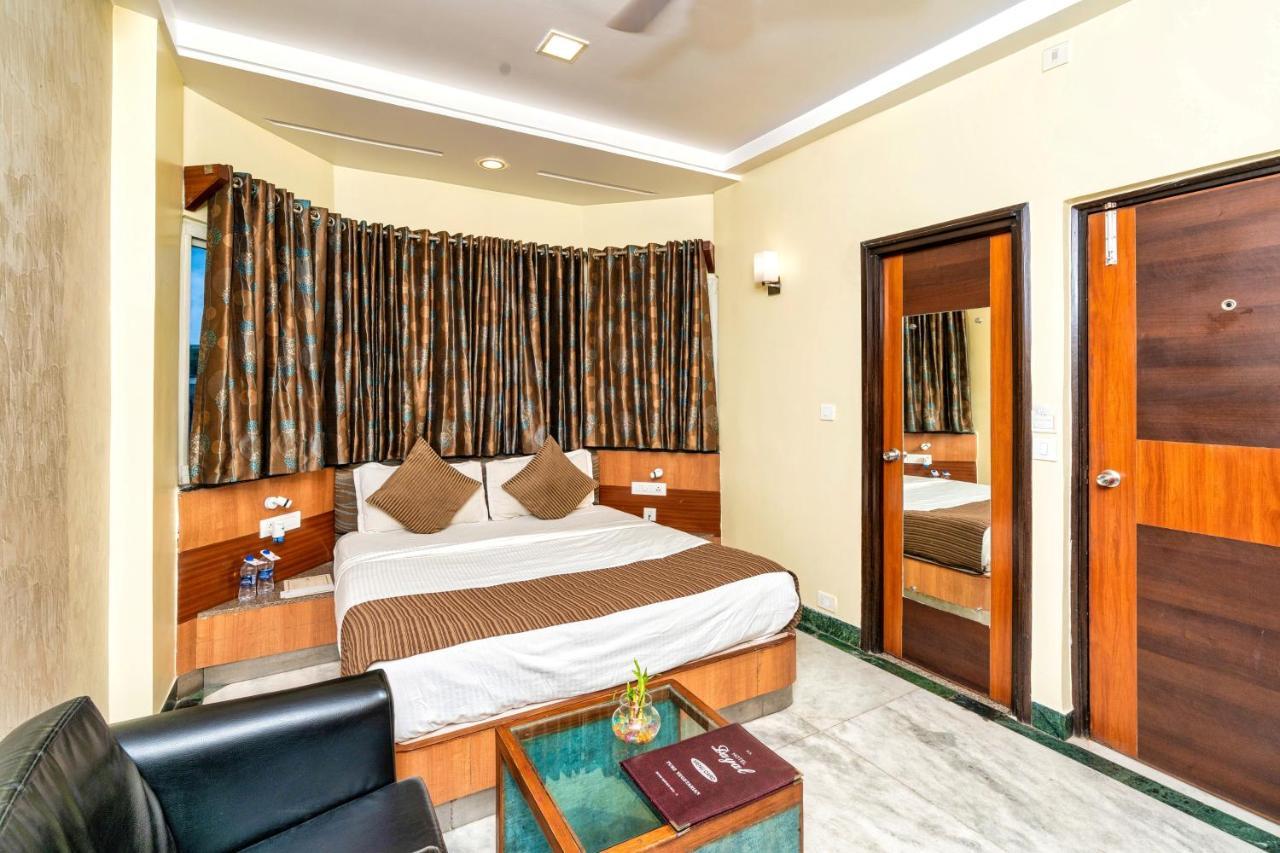 Hotel Dayal Udaipur Exteriör bild
