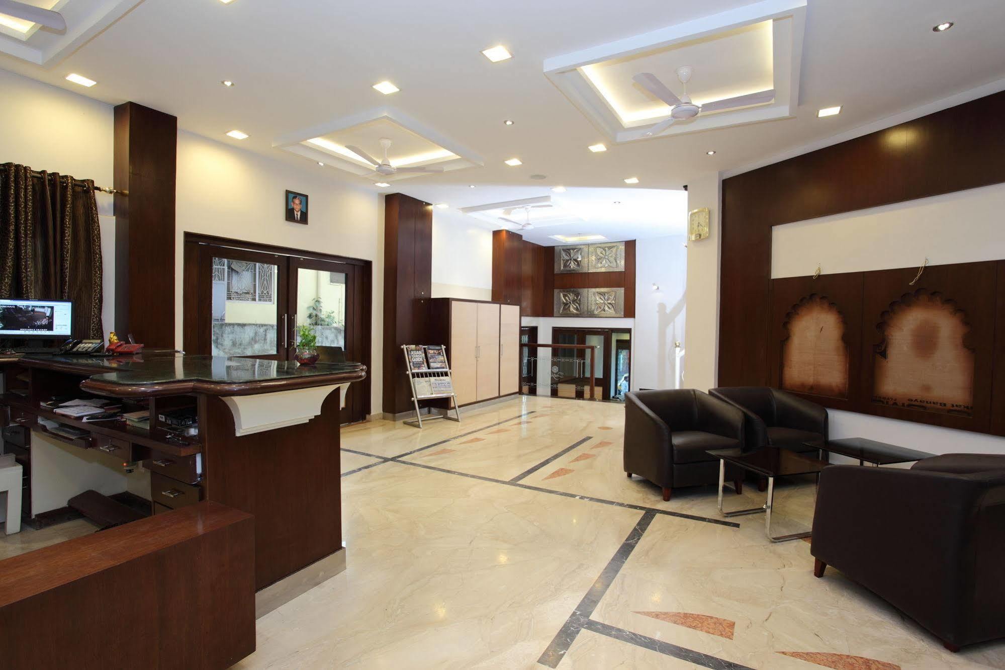 Hotel Dayal Udaipur Exteriör bild